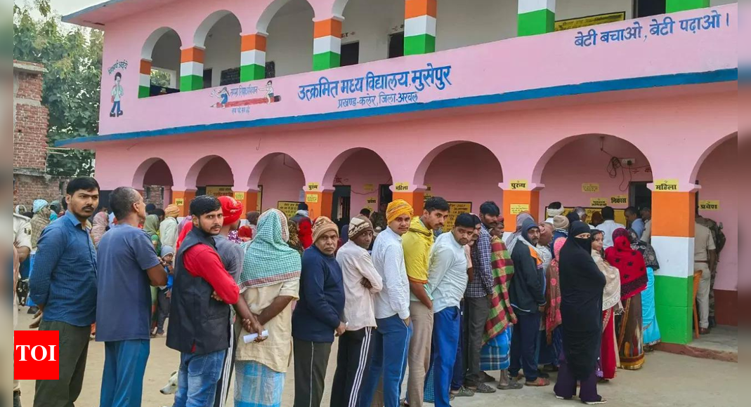 NEW DELHI: Bettiah, one of Bihar’s 243 Assembly constituencies, is located in the West Champaran district and is currently held by the BJP.In the 2025 elections, Congress has fielded Washi Ahmad to take on incumbent MLA and BJP leader Renu Devi, while Prashant Kishor’s Jan Suraaj has entered the fray with Anil Kumar Singh as its candidate, adding a fresh twist to the contest.CandidatesPartyVotesRenu DeviBJPWashi AhmadCongressAnil Kumar SinghJan SuraajIn the 2020 Assembly polls, BJP’s Renu Devi secured victory with 84,496 votes (52.83%), defeating Congress candidate Madan Mohan Tiwari, who garnered 66,417 votes (41.53%), by a margin of 18,079 votes.Interestingly, in 2015, the tables had turned — Congress’s Tiwari won the seat with 66,786 votes (45.26%), edging past Renu Devi of the BJP, who received 64,466 votes (43.69%), by just 2,320 votes.Bettiah has consistently witnessed close contests between the BJP and the Congress, with power alternating between the two parties in successive elections.About the AuthorTOI News DeskThe TOI News Desk comprises a dedicated and tireless team of journalists who operate around the clock to deliver the most current and comprehensive news and updates to the readers of The Times of India worldwide. With an unwavering commitment to excellence in journalism, our team is at the forefront of gathering, verifying, and presenting breaking news, in-depth analysis, and insightful reports on a wide range of topics. The TOI News Desk is your trusted source for staying informed and connected to the ever-evolving global landscape, ensuring that our readers are equipped with the latest developments that matter most.”Read MoreEnd of ArticleFollow Us On Social MediaVideos‘Not An Apologist For BJP’: Shashi Tharoor On Row Over Backing Modi Govt During Op SindoorPune Road Accident: At Least 6 Dead, Several Injured After Truck Rams Multiple Vehicles’Message to world’: Amit Shah vows strictest punishment for Delhi Terror Attack culpritsAfghanistan FM Muttaqi Slams Pakistan’s ‘Illogical’ Demands After Talks Collapse In TurkeyMultiple IEDs, 32 Vehicles: Agencies Uncover Plan For Serial Car Explosions In Delhi Blast Probe30,000 Troops, 25 Warships, Fighter Jets: India Concludes Tri-Service Drill Trishul | Op Sindoor 2.0Muhammad Yunus Sets February 2026 Election Date For Bangladesh Along With Referendum On July CharterProject Cheetah Boost: President Murmu, Duma Boko Attend Handover in GaboroneDramatic Drone Chase Catches Attacker Who Fled Amravati Wedding After Stabbing Groom With KnifeIndian Air Force Opens Nyoma Airbase In Ladakh, A Strategic Game-Changer Along The China Frontier123Photostories5 best jewellery metals that are safe for sensitive skinDesk jobs and diabetes: The hidden health cost of the corporate lifestyleGestational diabetes: What every expecting mother should knowRanveer Singh takes Bollywood by storm with flair, success and charismaDiabetic neuropathy and poor circulation: The root causes of foot damageWorld Diabetes Day 2025: Sugar isn’t the only enemy, 5 hidden triggers that fuel insulin resistanceGuava versus banana: Which is better for breakfastTop 5 national parks in the U.S. to see fireflies before they’re gone from the Earth!Beyond hydration and fiber: This one juice can help cleanse colon naturallyExclusive – Bigg Boss 19: Neelam Giri opens up about her journey; reacts to buzz around Tanya Mittal’s luxurious lifestyle and calls Farrhana–Tanya’s friendship fake123Hot PicksBihar Election CandidatesBihar Election ConstituenciesBihar Election 2025Gold rate todaySilver rate todayPublic Holidays NovemberBank Holidays NovemberTop TrendingJalen Brunson InjuryAndy ReidGabrielle UnionAyesha CurryAja WilsonNico HarrisonKayla NicoleLamar JacksonNHL Trade RumorsDavid Kampf