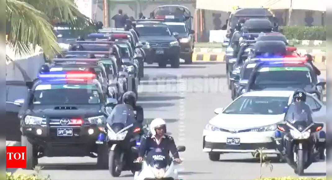 Pakistan taking no chance! Sri Lanka team gets President-level security amid safety concerns after Islamabad blast – Watch