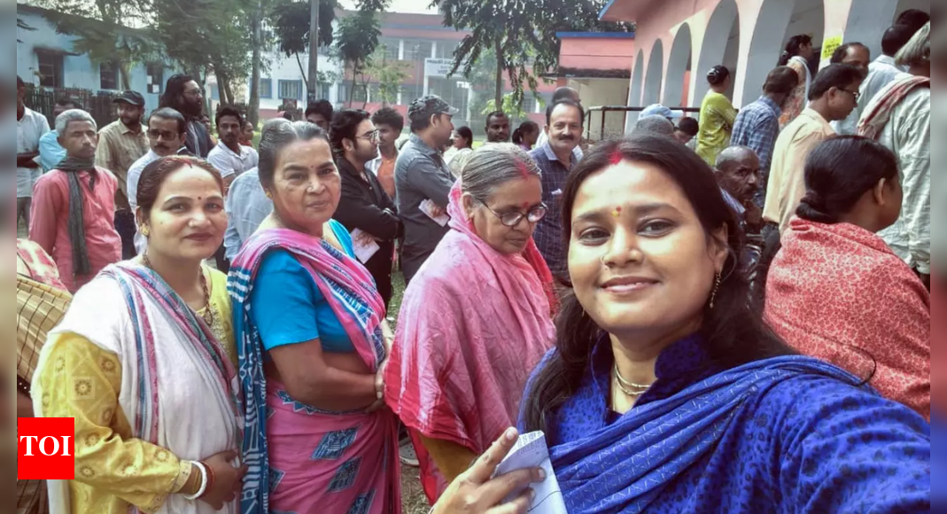 A voter clicks a selfie at a polling station during the second phase of the Bihar assembly elections, in Kishanganj on Nov 11. (Pic credit: ANI) NEW DELHI: BJP candidate Sweety Singh has surged ahead with a commanding lead of 19036 votes, maintaining a strong margin of 3174. Congress contender, Md Qamrul Hoda trails with 15862 votes, while AIMIM’s Shams Aghaz follows at 10143 votes. The early trends clearly signal BJP’s strong footing in the constituency as counting picks up pace.The Kishanganj Assembly constituency recorded a robust 79.93% voter turnout on November 11, as the region went to polls in the second phase of Bihar’s ongoing Assembly elections. The overall turnout across the state stood at 66.91%, marking a record surge in participation compared to previous elections.Located in the Seemanchal region, Kishanganj is among Bihar’s 243 Assembly constituencies and is witnessing a close contest between INC’s Qamrul Hoda and BJP’s Sweety Singh.Election Results 2025Bihar election results: NDA leading in over 150 seats, MGB trails; JD(U) single-largest party as of nowRaghopur result: RJD scion Tejashwi Yadav leads in trends; BJP’s Satish Yadav trailsNDA gains advantage; BJP and JD(U) maintain edge over RJD in early trends — highlightsBiharAlliance ViewiParty ViewSeats: 243L + WMajority: 122NDA0MGB0OTH0Leads + Wins: 243/243NDA LEADINGExperience Bihar Election Results in 3D A new interactive way to explore constituenciesSource: PValueCANDIDATE NAMEPARTY NAMEVOTESSTATUSQamrul HodaINC15862TrailingSweety Singh BJP19036LeadingMd Tariq AnwarJJD165TrailingEditCongress eyes fourth straight winThe seat is currently held by Ijaharul Husain of the Congress, who is seeking re-election. Husain had won the 2020 Assembly polls, defeating Sweety Singh of the BJP by a slender margin of 1,381 votes, in a high-intensity fight that underscored the constituency’s competitive politics.Earlier, in 2015, Congress candidate Dr Mohammad Jawaid had captured the seat, extending the party’s dominance in the area. The INC has maintained control over Kishanganj since 2010, making it one of its few enduring strongholds in Bihar.Tight margins, fierce battlesDespite Congress’s consistent hold, Kishanganj remains a closely fought constituency, with narrow victory margins reflecting shifting political undercurrents.About the AuthorTOI News DeskThe TOI News Desk comprises a dedicated and tireless team of journalists who operate around the clock to deliver the most current and comprehensive news and updates to the readers of The Times of India worldwide. With an unwavering commitment to excellence in journalism, our team is at the forefront of gathering, verifying, and presenting breaking news, in-depth analysis, and insightful reports on a wide range of topics. The TOI News Desk is your trusted source for staying informed and connected to the ever-evolving global landscape, ensuring that our readers are equipped with the latest developments that matter most.”Read MoreEnd of ArticleFollow Us On Social MediaVideosAsim Munir Steps In Amid Islamabad Terror Attack, Persuades Sri Lanka To Continue With Cricket Tour‘No Impunity For Terrorists’: Shashi Tharoor Endorses Govt Probe As Red Fort Blast Claims 13th LifeDelhi Blast: Security Forces Demolish House of Red Fort Bombing Accused Umar Nabi in Pulwama‘Not An Apologist For BJP’: Shashi Tharoor On Row Over Backing Modi Govt During Op SindoorPune Road Accident: At Least 6 Dead, Several Injured After Truck Rams Multiple Vehicles’Message to world’: Amit Shah vows strictest punishment for Delhi Terror Attack culpritsAfghanistan FM Muttaqi Slams Pakistan’s ‘Illogical’ Demands After Talks Collapse In TurkeyMultiple IEDs, 32 Vehicles: Agencies Uncover Plan For Serial Car Explosions In Delhi Blast Probe30,000 Troops, 25 Warships, Fighter Jets: India Concludes Tri-Service Drill Trishul | Op Sindoor 2.0Muhammad Yunus Sets February 2026 Election Date For Bangladesh Along With Referendum On July Charter123PhotostoriesDiabetes prevention: Swap the refined sugar with these 7 alternative natural sweeteners7 most powerful manifestation techniques that actually workNon alcoholic fatty liver vs alcoholic fatty liver: Which is more dangerous?What kind of parent are you based on your zodiac signDiabetes: The first signs your eyes might be warning you about diabetes10 Myths about parenting and raising kids’ parents need to stop believing right nowHappy Children’s Day 2025: Healthy habits every child should be taught earlyWhat happens to your body when you sleep less than six hours a night?Rudraksh You Should Wear According To Your Birth DateFrom box office disasters to cult legends: The forgotten Bollywood films that rose again123Hot PicksAlinagar Election ResultRaghopur Election ResultBihar Election Result 2025Gold rate todaySilver rate todayPublic Holidays NovemberBank Holidays NovemberTop TrendingBihar Election CandidatesAlinagar Election ResultGabrielle UnionAyesha CurryAja WilsonNico HarrisonKayla NicoleLamar JacksonNHL Trade RumorsDavid Kampf