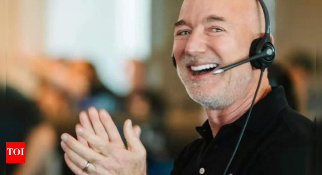 Lauren Sánchez captures Jeff Bezos’ explosive fist pump during Blue Origin’s New Glenn fiery Mars launch | Watch viral moment |