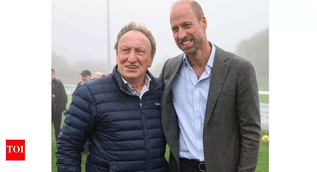 ‘Fan’ Prince William poses with football legend Neil Warnock after helping a local club secure a new road | World News