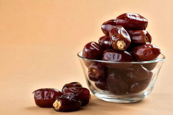 Dates as a healthy sugar alternative: Nutrition, benefits, and smart ways to use them |