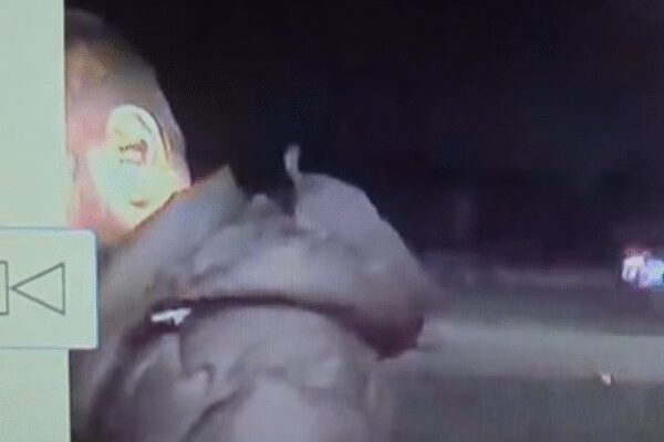 Amazon delivery driver barges into British MP’s house; cops say ‘we can’t do anything’