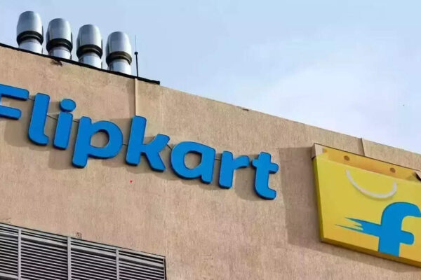 Flipkart cuts seller fees to take on Meesho