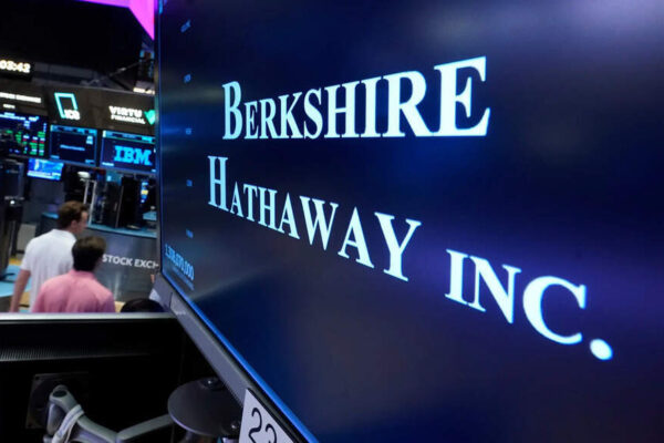 Warren Buffett’s market move: Berkshire takes .3 billion stake in Google parent Alphabet; scales back Apple holding