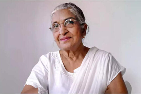 Kamini Kaushal’s last journey with family and pets; veteran actress Laid to rest in Mumbai