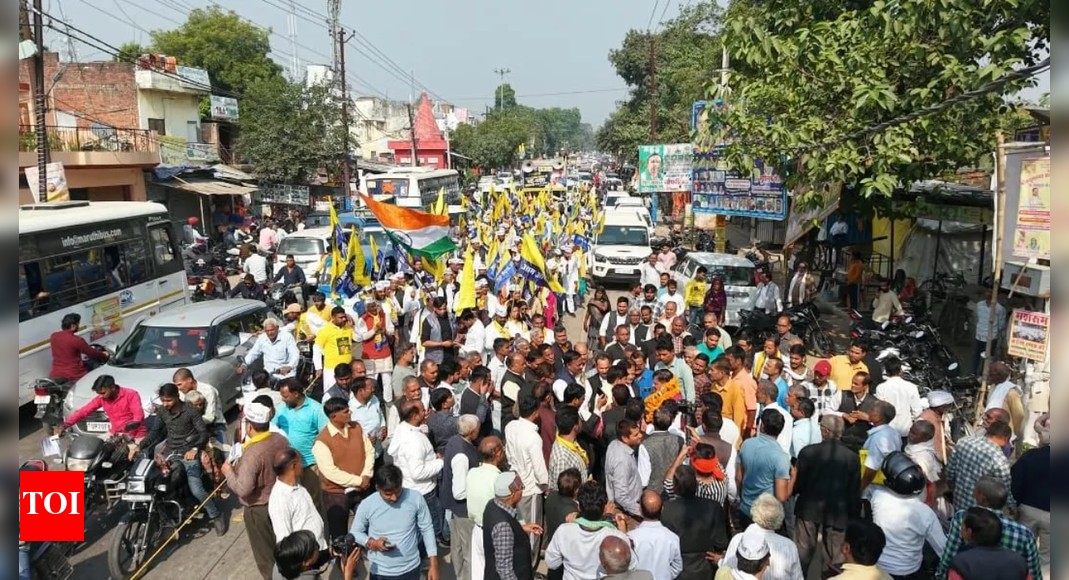 AAP’s padyatra enters Day 3 in UP The Aam Aadmi Party’s ‘Rojgaar Do – Samajik Nyay Do’ padyatra continued its outreach efforts as the foot march entered its third day on Friday, moving from Bikapur in Ayodhya to Kurebhar in Sultanpur.The march, led by AAP UP in-charge and Rajya Sabha MP Sanjay Singh, passed through Khajurahat, where residents gathered along the route.Addressing the participants, Singh said that the padyatra aims to draw attention to unemployment and issues concerning Dalits, backward groups and other communities. He said the campaign sought “employment for youth and an end to discrimination.” He added, “Ram Rajya will be possible only when everyone gets equal opportunities and every hand gets work. Society cannot progress without employment and justice.”Singh also criticised the BJP-led state government over paper leaks and alleged irregularities in recruitment exams. Citing vacancies across departments, he said more than 2 lakh posts were vacant in the Education Department, around 50,000 in Health and Medical Services and over 1 lakh in Police and Security Services, highlighting how the gap between sanctioned posts and appointments has affected job seekers.Referring to incidents involving Dalits and backward communities, Sanjay Singh alleged discrimination in various institutions. “Democracy cannot be strong until the last person in society gets justice,” he said.Commenting on AAP’s win in the Tarn Taran by-election in Punjab, Singh said the result reflected public support for the party’s approach to governance. “The Tarn Taran victory shows that people want development, education, and jobs — and that is exactly what AAP stands for,” he said.The 13-day march, covering nearly 200 km, will travel through Sultanpur and Amethi before concluding in Prayagraj.End of ArticleFollow Us On Social MediaVideosPakistan Rejects Taliban Narrative And Says Rising Terror From Afghan Soil Can No Longer Be IgnoredNDA Sweeps Bihar, Nitish Kumar Prepares for 10th CM Oath; A Look Back at ‘Sushasan Babu’s’ JourneyPiyush Goyal Says India Ready For WTO Leadership, Rejects Reform Agendas Pushed By Developed NationsJ&K Police Confirm 9 Killed in Nowgam Blast After Explosives Recovered From Faridabad Blows UpPM Modi Predicts Major Congress Split After NDA’s Bihar Win And Warns Allies Of Growing Instability‘Bengal Is Far-Fetched…’ Bengal Minister Shashi Panja Hits Back at PM Modi’s Jungle Raj Jibe‘Very Bleak Message To World’: South Africa Envoy Condemns Delhi Blast And Seeks Joint Action“All options open…” Piyush Goyal on ongoing India-Canada talks after two rounds of discussionsUN Must Reform Now: India Demands Expansion of Both Permanent And Non-Permanent UNSC Member StatesDeadly Explosion At Nowgam Station Exposes Scale Of 360 Kg Urban Terror Cache Seized From Faridabad123PhotostoriesMumbai’s Big Shift: Inside BMC’s Plan for a 1,000-Dog Mulund Shelter7 animals with the most attractive and expressive eyes!Not Alia Bhatt, Deepika Padukone, or Rekha, THIS veteran actress rules as India’s richest star with Rs. 7,000 crore fortuneFood-themed cute nicknames for baby boys and girlsIndia’s First Private Railway Station in Bhopal Promises Luxury and Comfort Like Never BeforeHow to raise kids who don’t give up easilyJaipur Installs Giant Air-Cleaning Towers as AQI Nears 200—Will They Really Help?Leading ladies who turned debut hits into overnight stardom10 dog breeds that are kid friendlyThe best book genres for kids to boost brain development123Hot PicksAlinagar Election ResultRaghopur Election ResultBihar Election Result 2025Gold rate todaySilver rate todayPublic Holidays NovemberBank Holidays NovemberTop TrendingLaMelo BallGiannis AntetokounmpoJoel EmbiidAidan HutchinsonNHL Trade RumorLatin GrammyDak PrescottBrazilian Bodybuilder Found DeadPercy HarvinStephen Curry