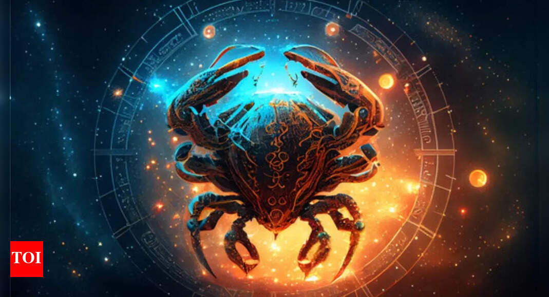 Cancer, Weekly Horoscope, November 16 to November 22,  2025: Career and education require perseverance