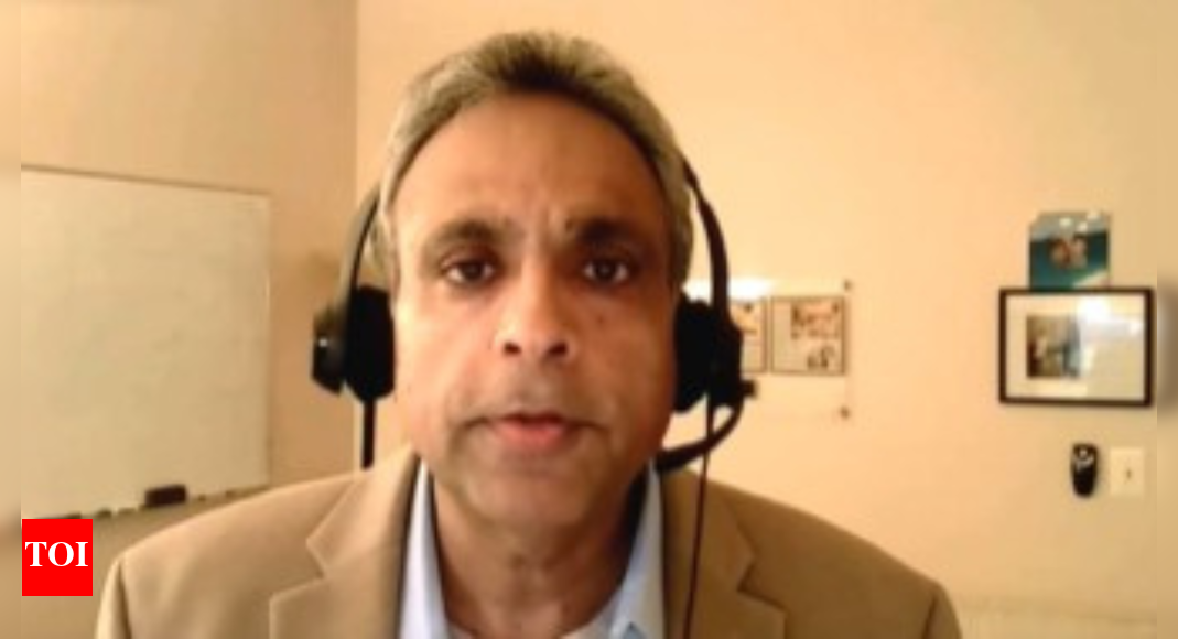 ‘They are controllable’: Indian-origin Howard professor explains 2 reasons why US companies prefer H-1Bs