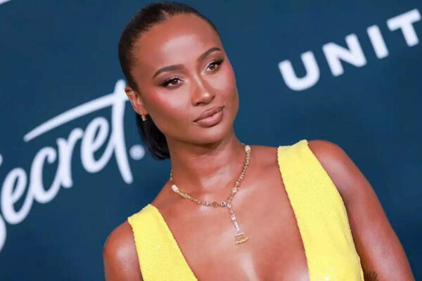 Travis Kelce’s ex Kayla Nicole accused of using AI for apology as internet detectives break down every word