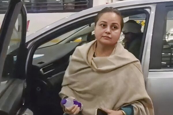 Lalu Prasad Yadav’s daughter, Rohini Acharya, has accused her brother Tejashwi Yadav of humiliation and abuse, claiming a slipper was raised to hit her. She stated she left her parents in tears to protect her dignity. This public spat follows the RJD’s significant electoral defeat and a prior family rift involving Tej Pratap Yadav. Rohini Acharya (PTI photo) NEW DELHI: Lalu Prasad Yadav’s daughter, Rohini Acharya, who announced her separation from both her family and the Rashtriya Janata Dal (RJD) on Saturday, has now levelled fresh and explosive allegations against her brother and party leader Tejashwi Yadav. Just a day after declaring she was distancing herself, Rohini accused Tejashwi of humiliating and abusing her, claiming that matters escalated to the point where “a slipper was raised to hit her.”Taking to X, Rohini wrote an emotional post, stating she was forced to leave behind her aged parents, Lalu Prasad Yadav and Rabri Devi – in tears while protecting her dignity. She posted writing in Hindi, which translates to: “Yesterday, a daughter, a sister, a married woman, a mother was humiliated, filthy abuses were hurled at her, a slipper was raised to hit her. I did not compromise on my self-respect, I did not surrender the truth, and solely because of this, I had to endure this insult. Yesterday, a daughter, out of compulsion, left behind her crying parents and sisters and came away; they tore me away from my maternal home. They left me orphaned. May none of you ever walk my path, may no family ever have a daughter-sister like Rohini.”In a second post, Rohini referred to her kidney donation to her father in 2022 while alleging that personal and offensive remarks were made about it. She wrote that she was taunted for having “put a filthy kidney” into her father and accused of having “taken millions of rupees and bought a ticket” for the transplant. She further posted, “If there’s a son or brother in your parents’ home, then… tell your brother to get a kidney transplant from himself or his Haryanvi mates instead.”Rohini also wrote, “All you sisters and daughters, look after your own home and family… without a thought for your parents… with me, it was a massive sin to not look after my family or my three children, to not get permission from my husband or my in-laws before donating… which today has been branded as filthy.”A day earlier, Rohini had already shocked RJD supporters by alleging, “I have no family. You can go and ask this to Sanjay Yadav, Rameez, and Tejashwi Yadav. They are the ones who threw me out of the family.”This public fallout comes right after the RJD’s historic electoral collapse, where the Tejashwi-led party in this election secured only 25 out of 143 seats, losing over 100 seats.This is not the first fracture within the family. Months ago, Lalu expelled his elder son Tej Pratap Yadav from the party. Tej Pratap went on to launch his own party, Janshakti Janata Dal (JJD), contesting from Mahua, only to lose by a massive margin, with his party failing to make a mark.About the AuthorTOI News DeskThe TOI News Desk comprises a dedicated and tireless team of journalists who operate around the clock to deliver the most current and comprehensive news and updates to the readers of The Times of India worldwide. With an unwavering commitment to excellence in journalism, our team is at the forefront of gathering, verifying, and presenting breaking news, in-depth analysis, and insightful reports on a wide range of topics. The TOI News Desk is your trusted source for staying informed and connected to the ever-evolving global landscape, ensuring that our readers are equipped with the latest developments that matter most.”Read MoreEnd of ArticleFollow Us On Social MediaVideos‘Premature to Speculate’: Tharoor Hits Back at Farooq Abdullah Over Operation Sindoor Remarks‘Nitish Still X-Factor’ Pavan Verma Decodes Why Jan Suraaj Couldn’t Break Through in Bihar Polls”I have no family…” Rohini Acharya Cuts Ties With Lalu Clan, Exits Politics Post-RJD DefeatIndian Coast Guard Holds Massive Rescue Drill in Paradip; Focus on Coastal Preparedness’MMC’: PM Modi Mocks Congress After NDA’s Bihar Win; Calls It ‘Muslim League Maoist’ Party‘Abandoned Tribals To Their Fate’: PM Modi Accuses Congress Of Neglecting Tribal CommunitiesCDS General Anil Chauhan Highlights Inter-Service Jointness And Integration In Op SindoorEAM Jaishankar, Russian FM Lavrov To Hold Talks In Moscow On Nov 17 Ahead Of Putin’s India TripAir Marshal AK Bharti Reveals Why India Ended Operation Sindoor After Achieving Its Core ObjectiveWTO DG Okonjo-Iweala Lauds India’s Trade Strategy, Calls For Multilateral Leadership123Photostories10 interesting books children can read in a day7 most beautiful castles in the world you should visit at least onceWeekly Horoscope: November 17th to 23rd, 202510 cat breeds that are kid friendly3 coffee mistakes top Harvard doctor want you to stop making and whyFrom personal battles to big-screen wins Arjun Kapoor steps into his own voiceDiabetes now affects 1 in 6 pregnancies: WHO recommendations on risks, challenges, and management14 iconic and interesting Kerala dishes one should tryColon cancer: 7 ultra-processed foods you should avoid to reduce the risk7 foods that are making your IBS worse123Hot PicksAlinagar Election ResultRaghopur Election ResultBihar Election Result 2025Gold rate todaySilver rate todayPublic Holidays NovemberBank Holidays NovemberTop TrendingKayla NicoleArjun TendulkarVasai School MaharashtraDubai Prince Sheikh Hamdan Net WorthRCB IPL RetentionBengaluru Techie Shoes MissingUS VisaWayne Gretzkys SonDak PrescottPercy Harvin