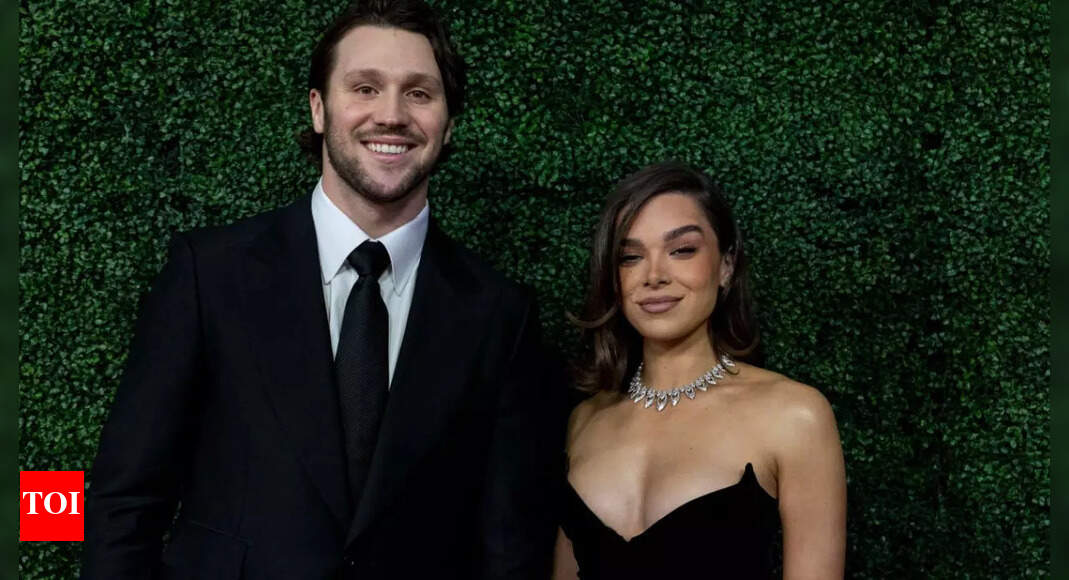 Josh Allen’s wife Hailee Steinfeld admits last year’s Thanksgiving was “absolute disaster”, reveals this year’s plan: “I might just make…”
