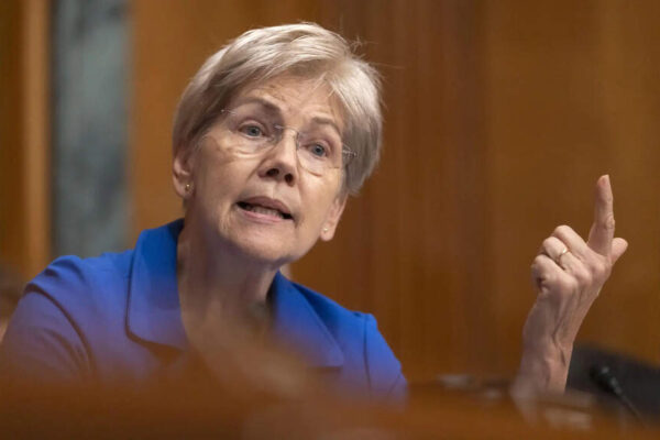 US Senator Warren calls on Trump administration to stop discussions on selling .6 trillion student loan portfolio