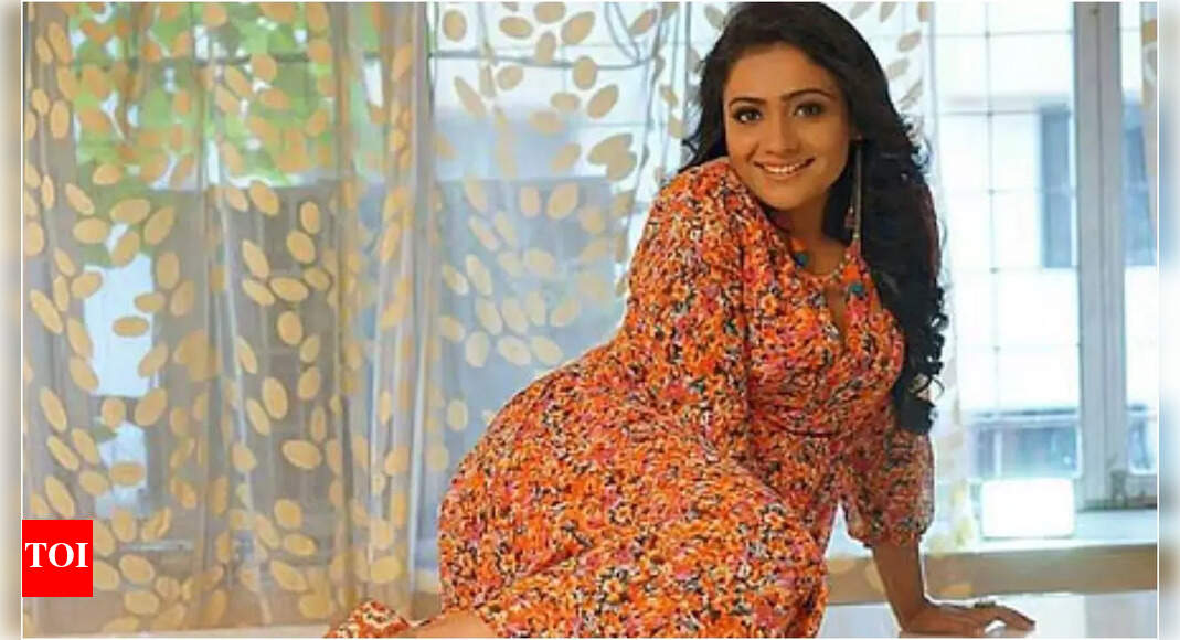 When Meera Vasudevan called herself a ‘Chameleon’ in cinema; actress opened up on  becoming any woman on screen