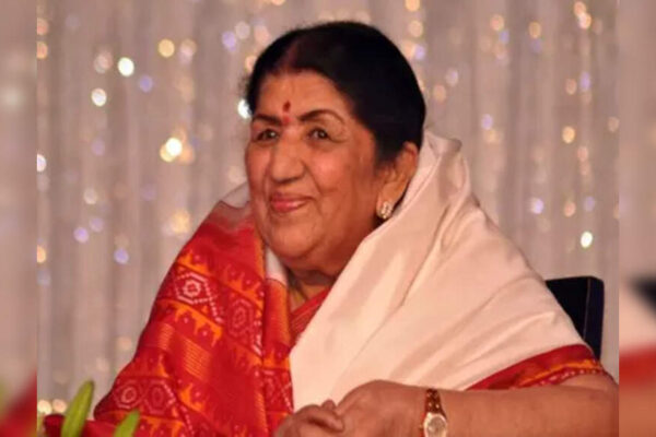 The unheard promise late Lata Mangeshkar made to V. Shantaram: Here’s why Lata Mangeshkar declined Hrishikesh Mukherjee’s offer to compose for ‘Anand’ |