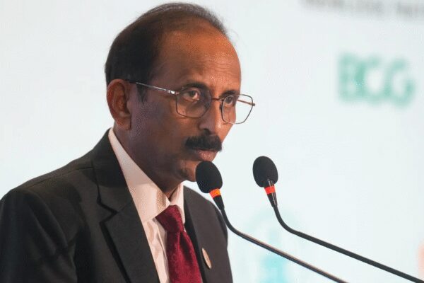 SBI chairman calls for financial data, infra grid