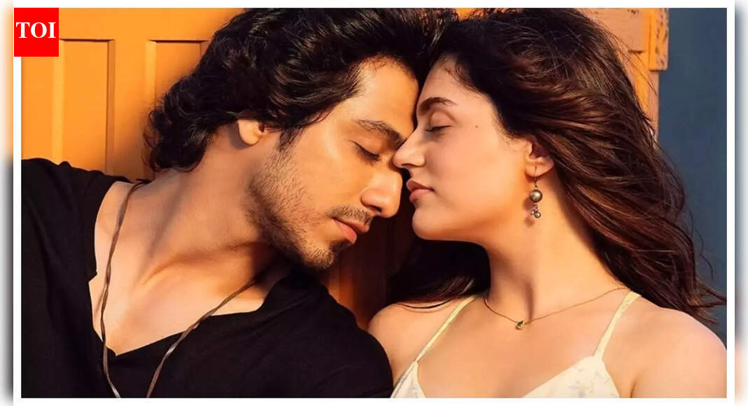 Did Karan Johar just confirm Ahaan Panday–Aneet Padda relationship? tells Sania Mirza ‘Saiyaara’ stars are ‘Bollywood’s next it couple’