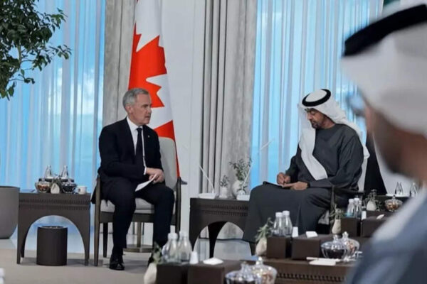 Viral moment: UAE President Sheikh Mohamed clicks candid photo of Canadian PM in Abu Dhabi | World News