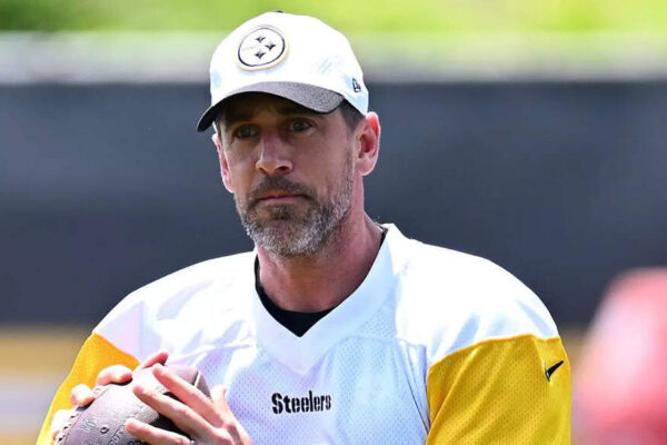 Aaron Rodgers’ wrist injury update: Steelers’ QB shows encouraging progress, likely to return for this weekend’s game against the Chicago Bears