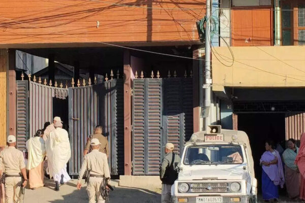 ‘Clothes torn’: Marine engineer’s wife ‘strip-searched’ at Lucknow shop; shopkeeper alleges she stole 40 plates