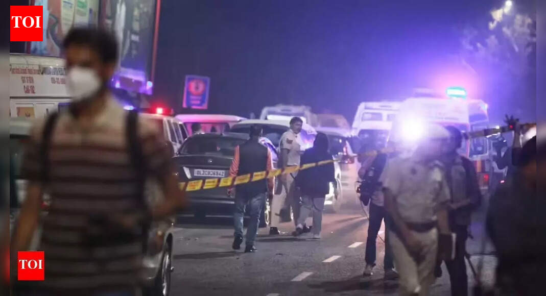 ‘Under immense pressure’: Another BLO found dead in West Bengal; suicide note recovered