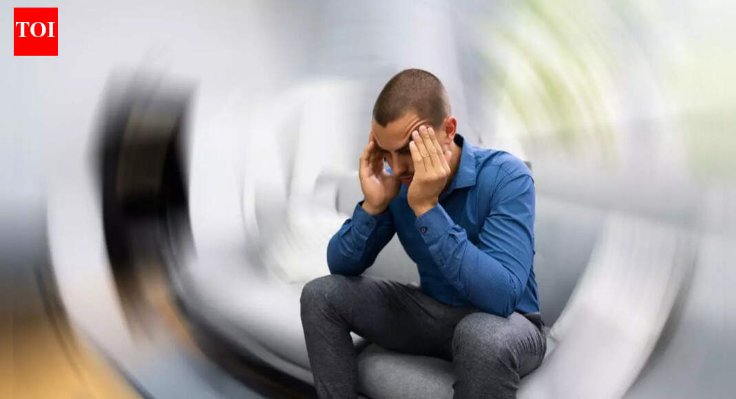 Stroke vs. Seizure: How to spot the difference, early symptoms, causes, and who is more at risk |