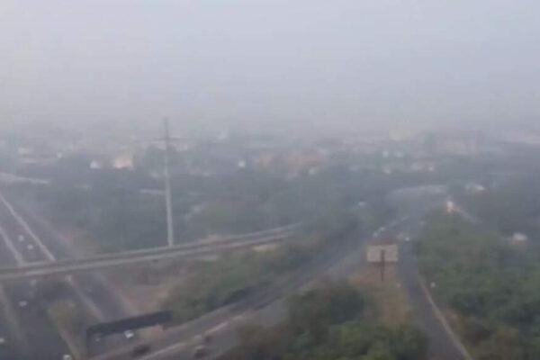 Toxic smog chokes Delhi: Air quality turns ‘severe’ as AQI reading soars to 435