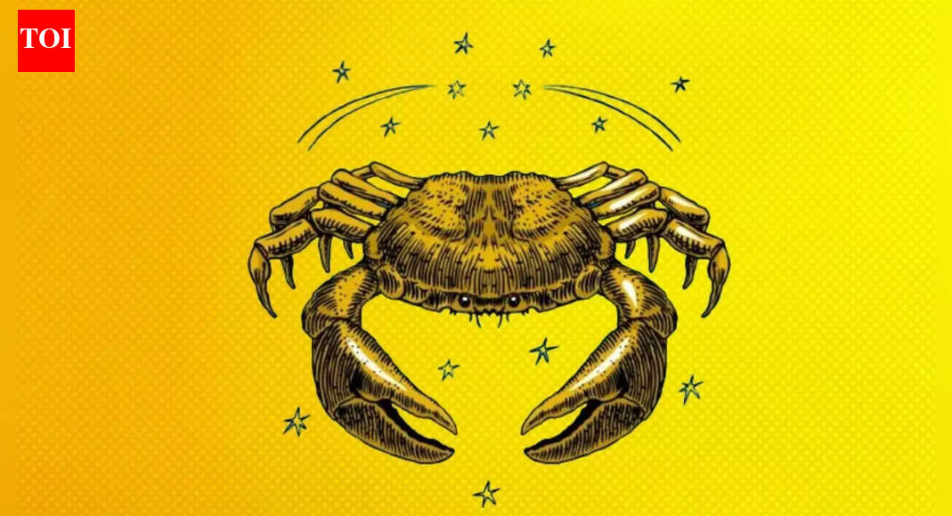 Cancer Weekly Shani Horoscope, November 24-30, 2025: Saturn draws lines, respect your boundaries and others’ too