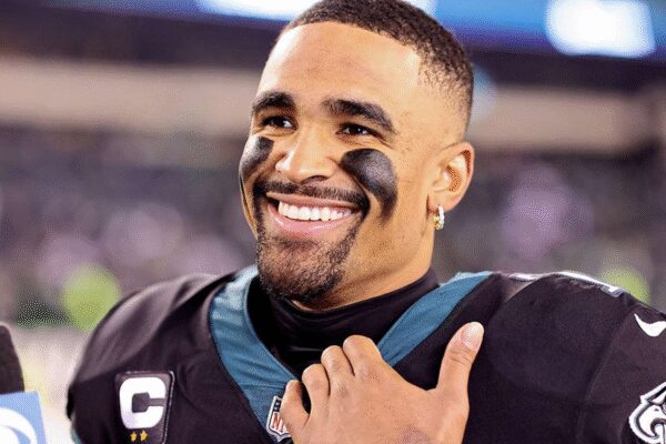 Will Jalen Hurts play against the Dallas Cowboys today? Latest injury update on the popular Philadelphia Eagles quarterback