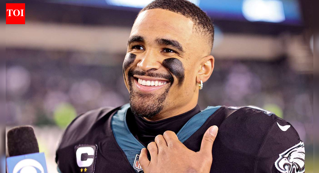 Will Jalen Hurts play against the Dallas Cowboys today? Latest injury update on the popular Philadelphia Eagles quarterback