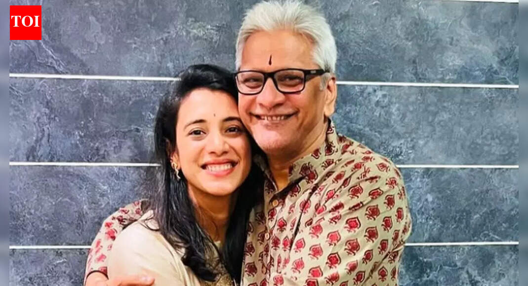 ‘Blood pressure is slightly elevated’: Hospital issues update on Smriti Mandhana’s father after wedding postponed