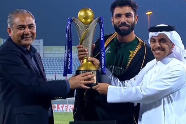 After withholding India’s trophy, Mohsin Naqvi hands Pakistan the Asia Cup crown – Watch
