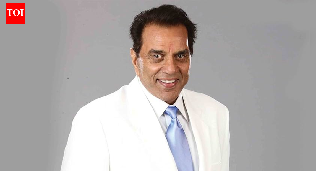 Dharmendra Passes Away: Bollywood’s ‘He-Man’ leaves a huge void in the industry; Hema Malini, Esha Deol, Amitabh Bachchan, Salman Khan and others reach crematorium
