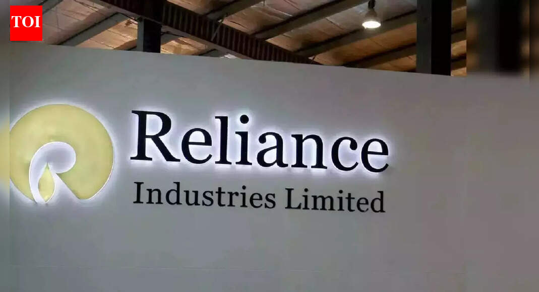 Reliance bull run: RIL adds Rs 4.4 lakh crore in 2025 as telecom and O2C fire together; Should you buy or sell? Here’s what experts say