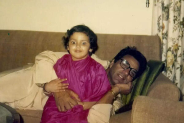 When Dharmendra penned an emotional message to wife Hema Malini and daughters: ‘Age and illness is telling upon me…’