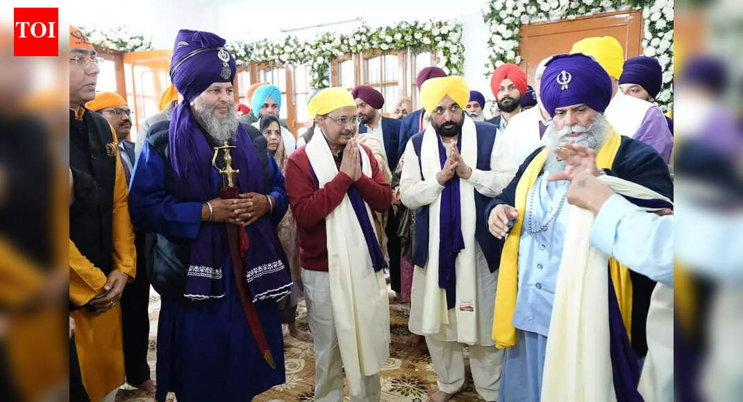 Mann, Kejriwal join congregation to pray for Punjab’s progress Anandpur Sahib, Punjab Chief Minister Bhagwant Mann and AAP national convener Arvind Kejriwal on Tuesday joined the large congregation here to pray for the progress of the state and prosperity of Punjabis. Both the leaders took part in the ‘ardas’ (prayer) performed after the ‘bhog’ of ‘Sri Akhand Path sahib’ to commemorate the 350th martyrdom anniversary of Guru Tegh Bahadur and legendary Sikh martyrs Bhai Mati Das, Bhai Sati Das and Bhai Dayala at Gurdwara Baba Budha Dal Chauni, according to an official statement. They joined the large congregation to express gratitude to the Guru and pray for the welfare of all. Both leaders said that it was a matter of great honour for them to have the opportunity to serve during the events to mark the 350th martyrdom anniversary of the ninth Sikh Guru. On the occasion, Mann and Kejriwal said Sikhism propagated the true model of socialism and secularism in the world. They said Sri Guru Granth Sahib is a lighthouse of universal brotherhood, secularism and socialism for every human being. Punjabis in general and Sikhs in particular have inherited a glorious legacy of sacrifice and valour from the great Sikh Gurus, who taught them to fight against tyranny, oppression and injustice, they said. It was the bounden duty of the state government to preserve our rich cultural heritage for future generations till eternity, said both the leaders. They said that it was the ardent wish of millions of people all across the globe that the 350th martyrdom anniversary of Guru Tegh Bahadur must be observed on a scale and magnitude befitting the unsurpassed and unsurpassable grandeur of the master’s supreme sacrifice.They said that, as per the expectations of people all over the world, the state government made humble efforts to make the commemorative events an occasion of their lifetime, adding that the government and the people of Punjab consider themselves most fortunate to be a part of this glorious and sacred historical occasion.End of ArticleFollow Us On Social MediaVideosAssam CM Calls Zubeen Garg’S Death ‘Plain Murder’, Drops Explosive RevelationDrone Show Pays Homage To Guru Tegh Bahadur In 350th Martyrdom Anniversary Event At Anandpur SahibRed Fort Attack May Derail Benjamin Netanyahu’s India Visit As Israeli Media Flags Safety ConcernsFinland President Warns Global Order Is ‘Unfair’, Urges West To Accept East And India’s Growing Role’Necessary Response At Proper Time’: Taliban Vows Action After 10 Killed In Pak StrikesWhy Delhi Police Added Section 197 To India Gate Protest Case Following Pepper Spray AttackDecoding Ayodhya’s Dharma Dhwaj And The Deep Meaning Behind Om, Sun And The Sacred Kovidara TreePM Modi Declares India’s 500-Year Resolve Fulfilled With Dharma Flag Ceremony At Ayodhya Ram TempleDiplomatic Row Explodes After China Rejects Arunachal Woman’s Passport During Shanghai Transit HaltAsh Cloud From Ethiopia Hits India’s Airspace At High Speed, DGCA Issues Urgent Safety Advisory123PhotostoriesFrom ‘Dhurandhar’ to ‘Kill Dil’: Moments when Ranveer Singh ruled action on screenLakes, Islands, Gardens: A Visual Journey Through Kolkata’s 480-Acre Eco Tourism Park7 Indian animals that are known for their gentle and calm natureNo more weak legs: 7 exercises for stronger calvesUdaipur Turns Into Celebrity Capital as JLo, Bollywood A-listers Attend Mantena WeddingHow You Show Your Anger According To Your Birth DateSecond Steel Bridge Erected in Ahmedabad for Mumbai-Ahmedabad Bullet Train ProjectFrom being independent to living life on her own terms: Neena Gupta’s 5 bold statements on motherhoodPunjabi aa gaye oye! Diljit Dosanjh sets the Emmys 2025 red carpet on fireDelhi on Edge as Ethiopia Volcano Ash Approaches; Visibility, Flights and AQI Maybe in Danger123Hot PicksDelhi AQI TodayNew Labour CodeCyclone SenyarGold rate todaySilver rate todayPublic Holidays NovemberBank Holidays NovemberTop TrendingEthiopian Volcanic EruptionVaishno Devi College AdmissionsNHL RumorsJoe Thornton Net WorthStem OPT ExtensionMLB Trade RumorsSmriti Mandhana EducationAsha Jadeja MotwaniTyson FuryTrump Gold Card