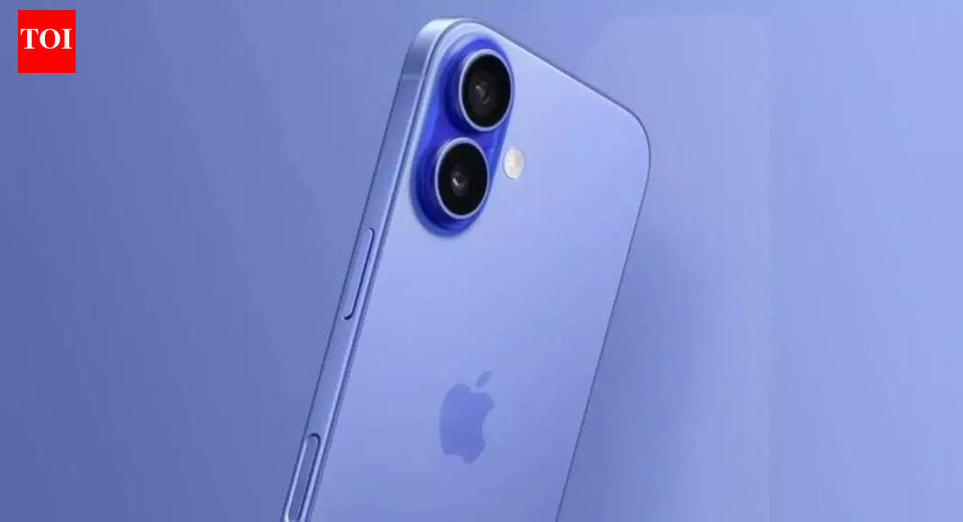iPhone 16 available under Rs 40,000 in Black Friday Sale 2025: How to grab the deal on Amazon, Croma and Flipkart