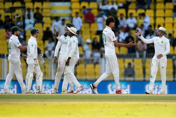 South Africa add insult to injury with ‘grovel’ remark, dominate India in Guwahati