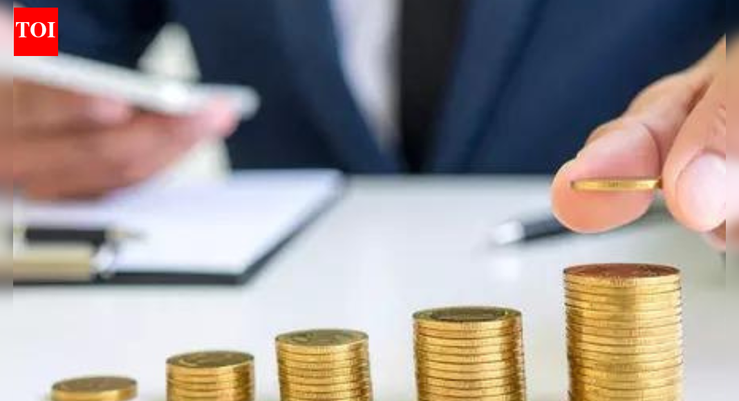 Travel high: Foreign spends at 13-month peak