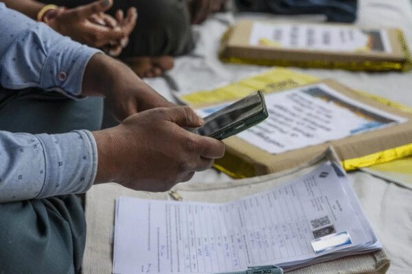 Issue instructions to deport illegals from Bengal, BJP tells EC