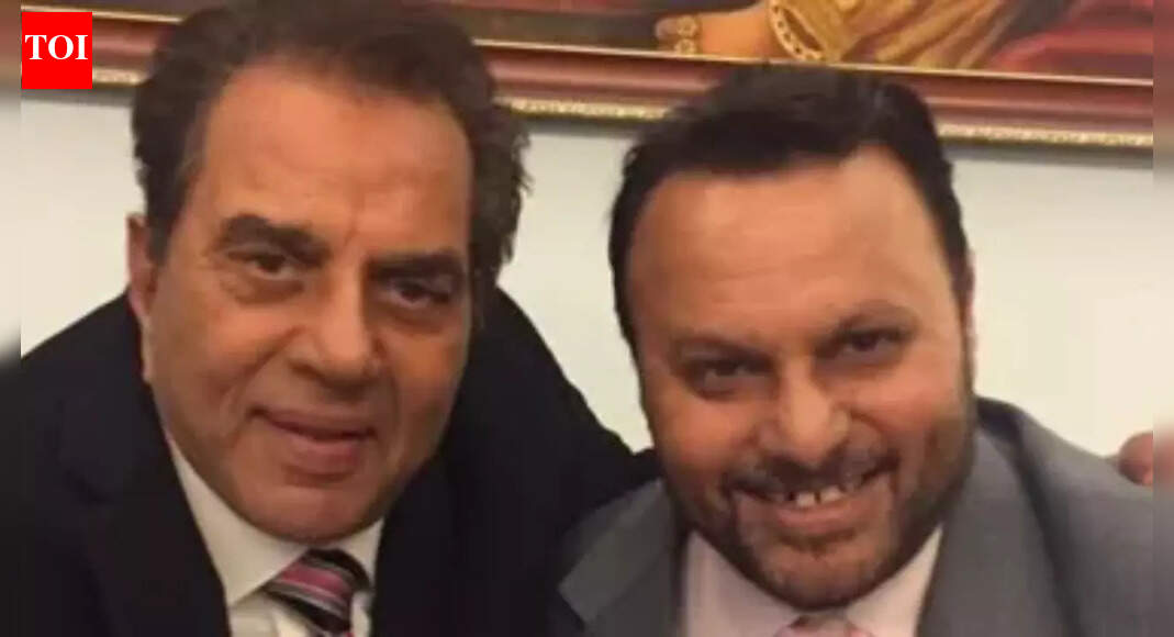Anil Sharma opens up on Dharmendra’s final moments before passing away: ‘It looked like he would recover, he would open his eyes..’