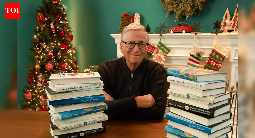 Bill Gates wants you to read these 5 books as 2025 comes to end, almost