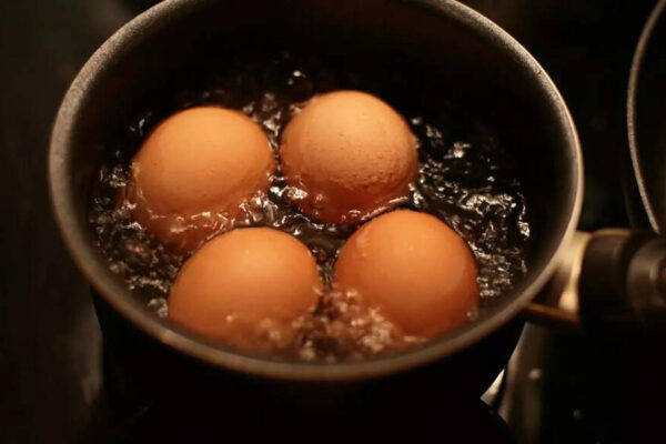What to do if an egg cracks while boiling and how to stop it from happening next time |