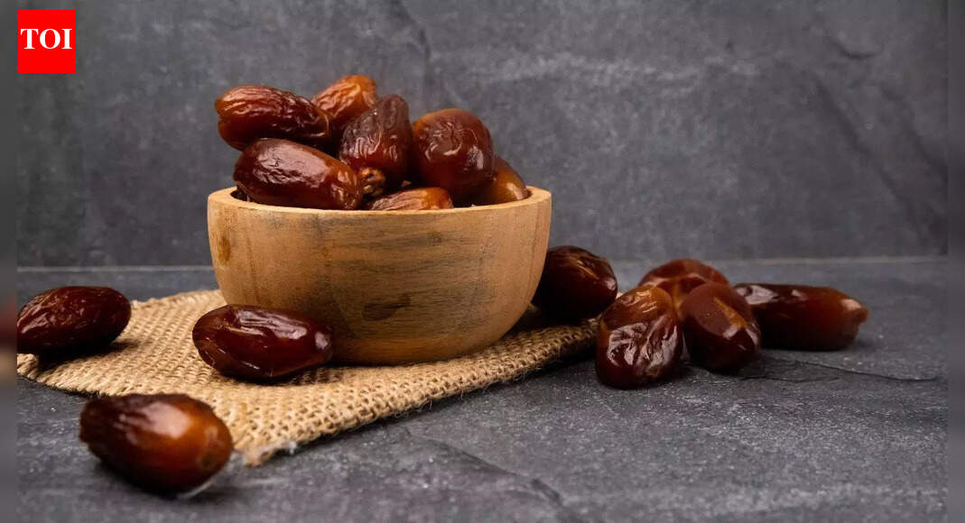 Health benefits of dates (Khajoor) in winters: Boost heart, bones, digestion, and winter energy |