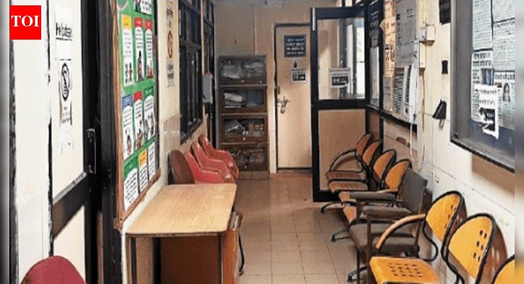 ‘Commission bandh hai’: No chairperson, no staff, no help — once a Lifeline for distressed women, Delhi Mahila Aayog now lies defunct