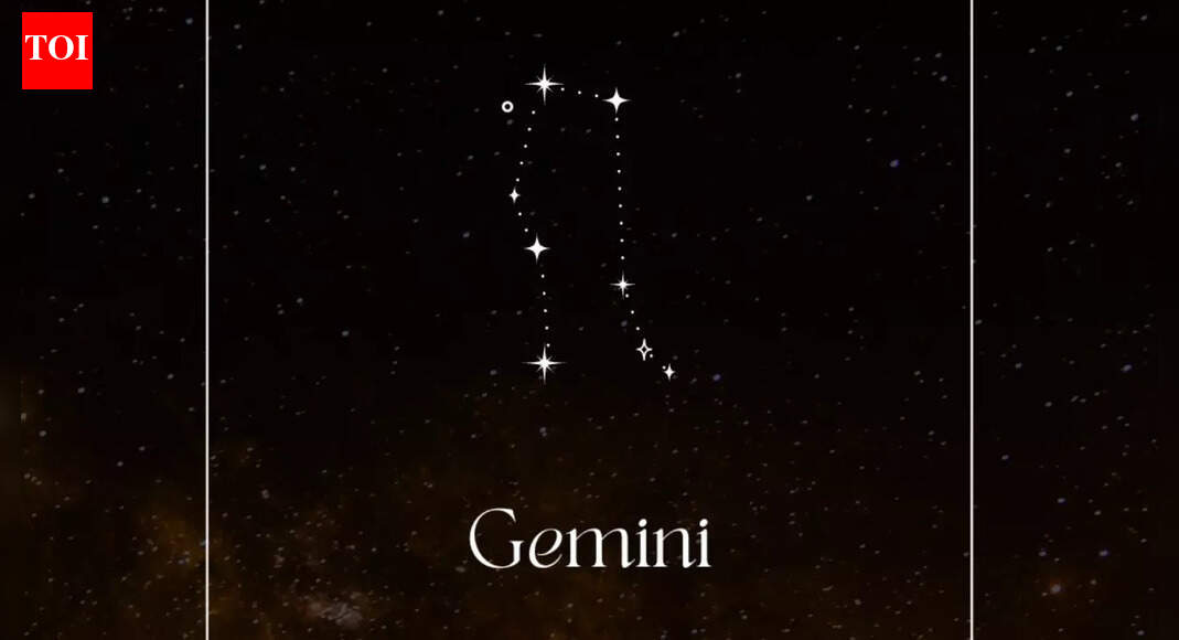 Gemini During Jupiter Retrograde 2025-2026: Self-review, career pressure, and relationship reassessment
