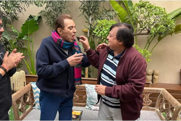 Rakesh Bedi gets emotional remembering Dharmendra; says the late star fed him cake on his birthday during their last shoot