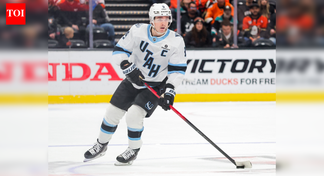 Utah Mammoth captain Clayton Keller chooses to play after his father’s death, showing strength in difficult times