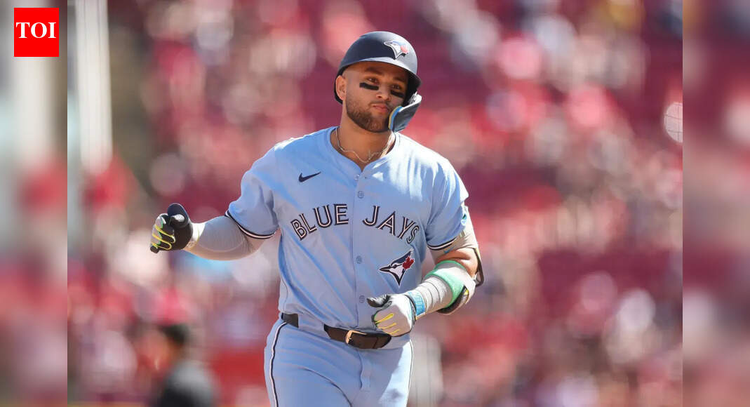 MLB trade rumors: Toronto Blue Jays predicted to bag  million Philadelphia Phillies star to improve middle-order and bolster title odds