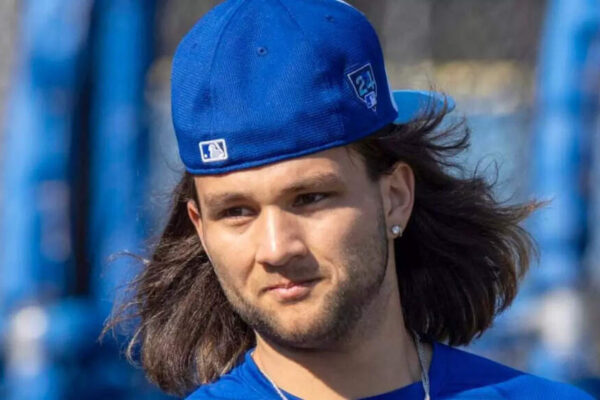 Bo Bichette contract talks hit another pause after analysts explain major risks facing the Toronto Blue Jays